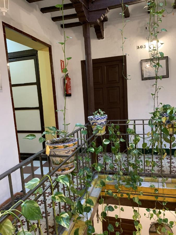 Pension Lisdos 세비야 외부 사진